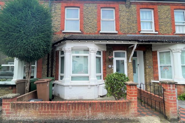 Thumbnail Cottage for sale in Kings Road, Sutton