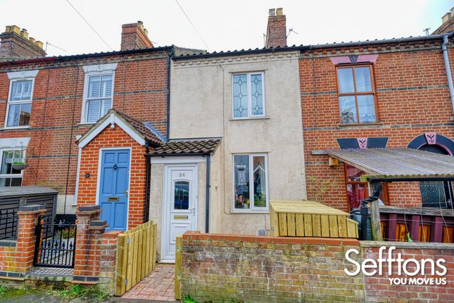 Terraced house for sale in Guernsey Road, Norwich