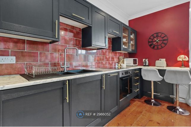Carlton Road, Eastbourne photo 3