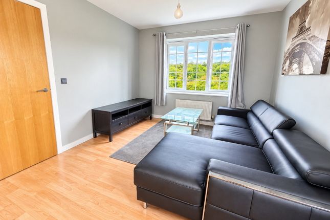36, Columbus Avenue, Brierley Hill photo 3
