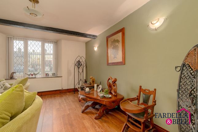 485 Padiham Road, Burnley photo 3