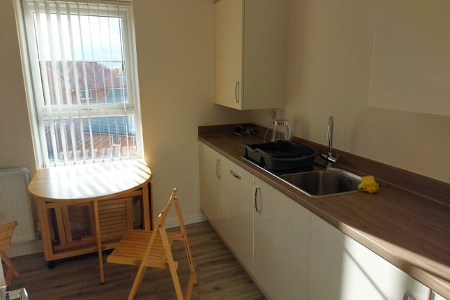 Flat to rent in Tawny Grove, Coventry