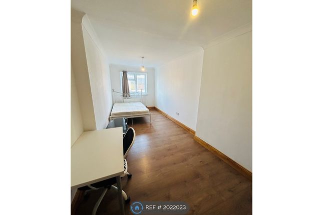 Flat to rent in West Street, Brighton And Hove
