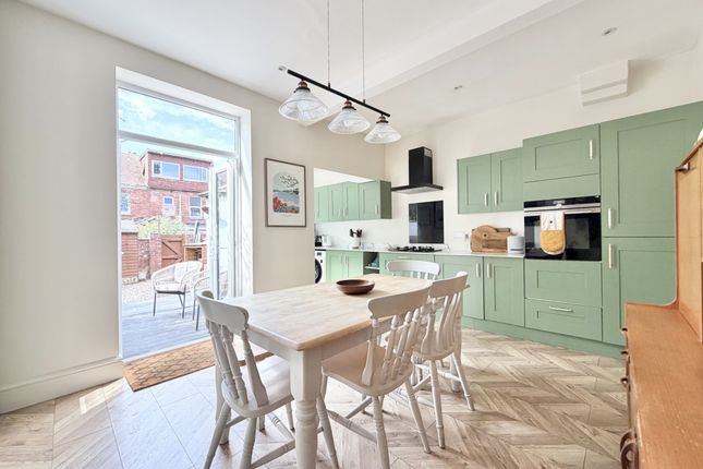 8, Telford Road, Exeter photo 4