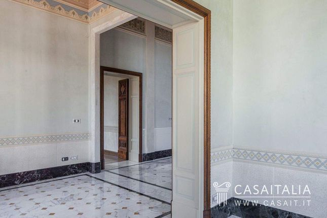 Villa for sale in Viareggio, Toscana, Italy