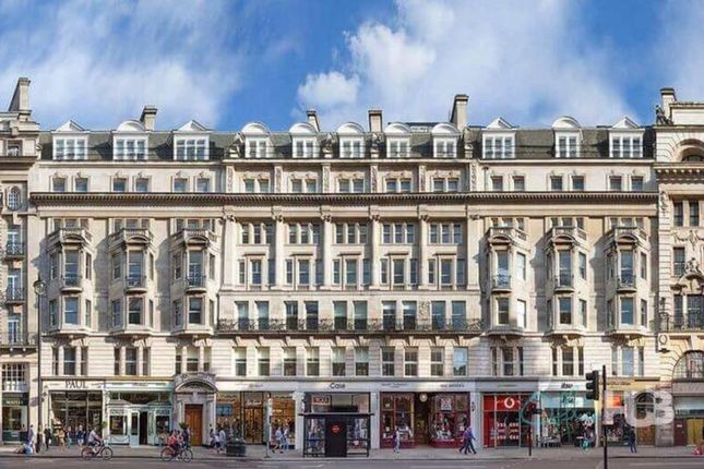 Office to let in King Street, London
