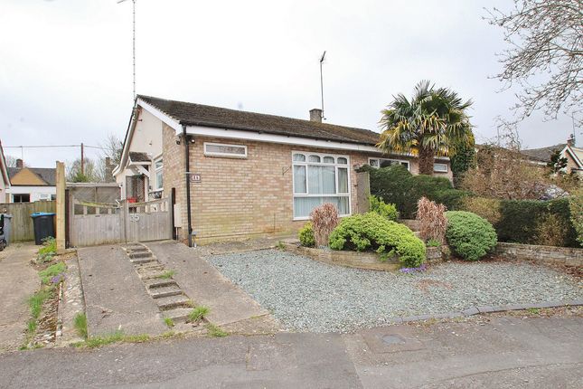 2-bed house on 35, Wychwood Close, Milton-under-Wychwood, £285,000