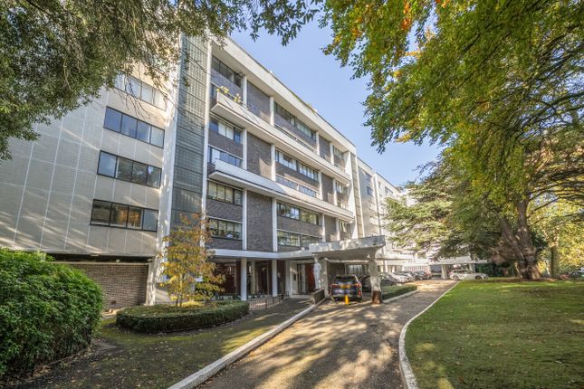 1372182-10-68Fb63...