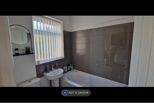St Nicholas Road, Whiston, Prescot photo 4