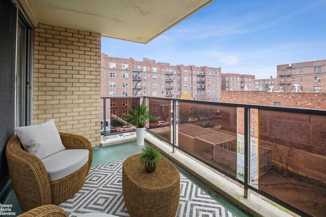 Studio for sale in 110-11 Queens Blvd #4H, Queens, Ny 11375, Usa