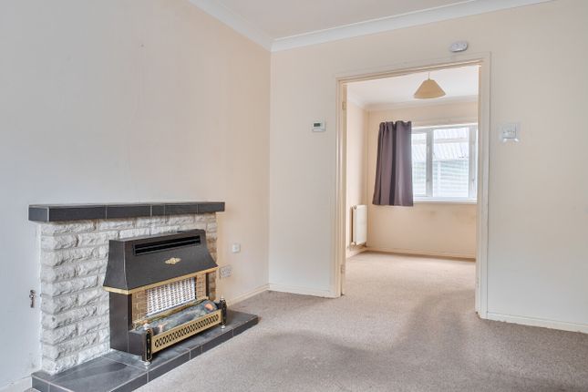 46, Alexandra Road, Somerset photo 4