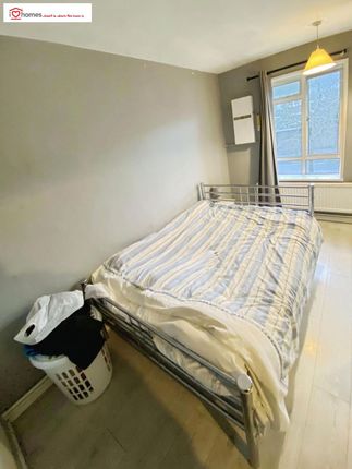 Flat 9, Bowerman Court, St. John's Way, London photo 4
