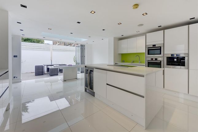 End terrace house for sale in Lower Merton Rise, London