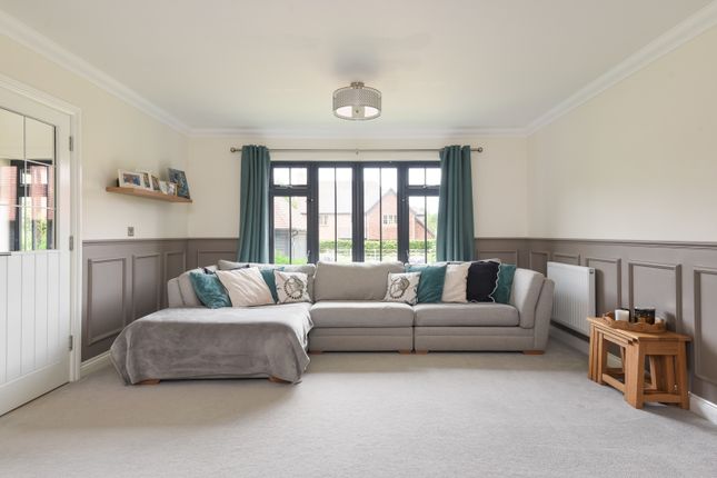 7 Fullers Way, Biddenden, Kent photo 4