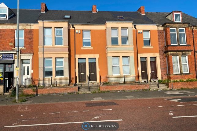 Thumbnail Flat to rent in Saltwell Road, Gateshead
