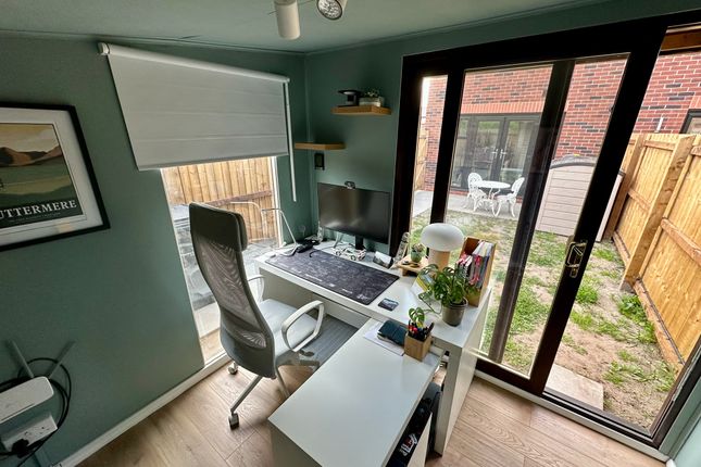 56, Ribbon Avenue, Congleton photo 3