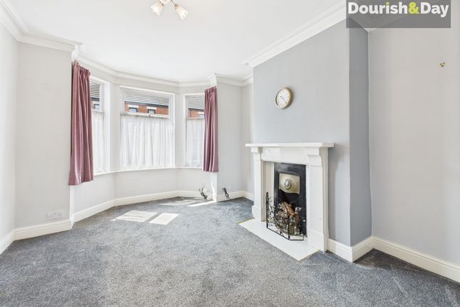 10 Park Street, Stafford photo 2