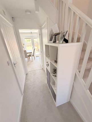 15, Jade Close, Hartlepool photo 4