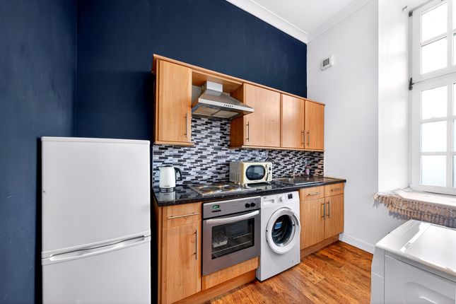 52 Weavers Way, Tillicoultry photo 2
