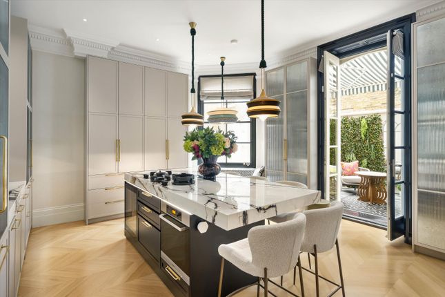 64, Cadogan Square, London photo 4
