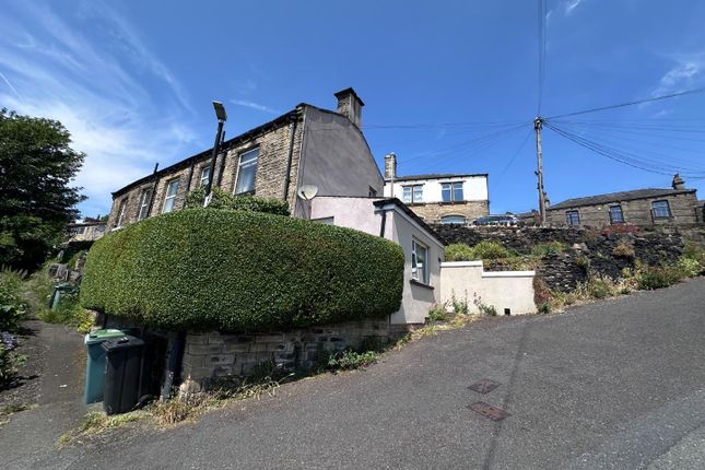 2-bed house on 61, Scarhouse Lane, Huddersfield, £180,000