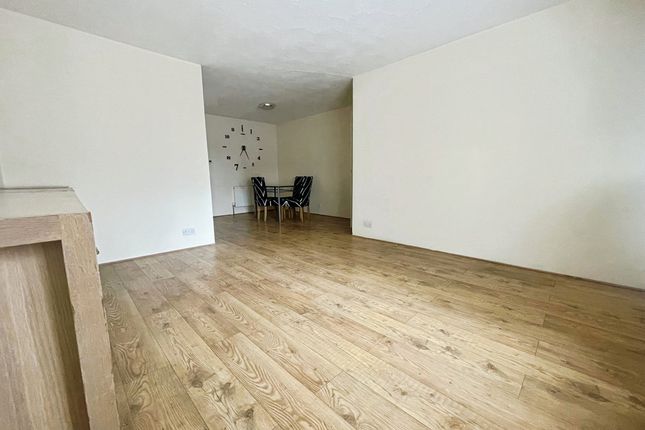 12, The Ridings, Kidlington photo 3