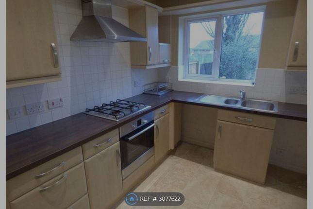 Middleton, Manchester photo 5