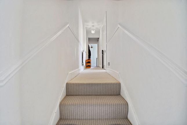 Flat for sale in Crystal Palace Park Road, London
