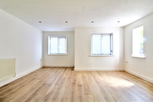 Flat 1, 178, Bye Pass Road, Nottingham photo 4