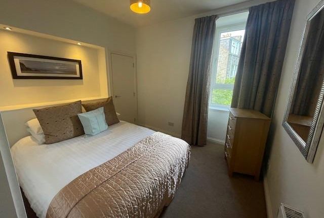 240D Holburn Street, Aberdeen photo 5