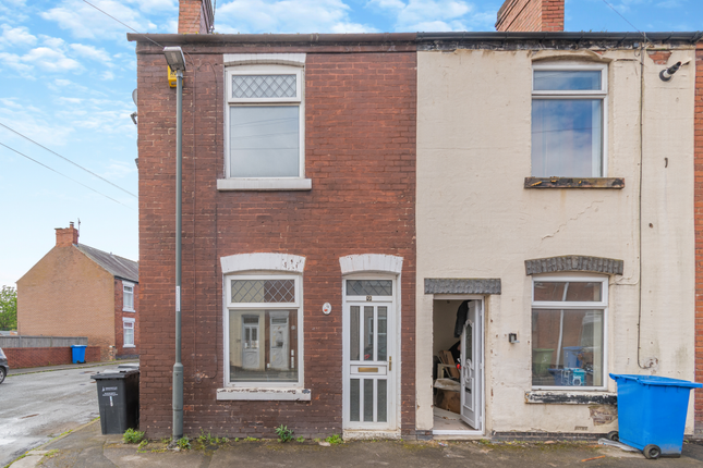 End terrace house for sale in Hawthorne Street, Chesterfield