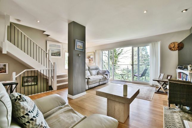 1 Broad Court,, Beechfield Road, Cheshire photo 2