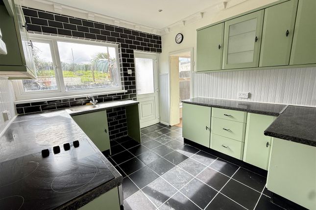 72, Gate Road, Llanelli photo 2