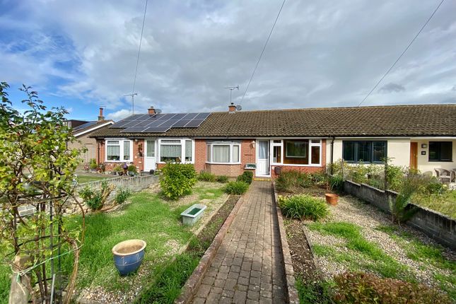 Thumbnail Bungalow to rent in Wellington Street, Thame