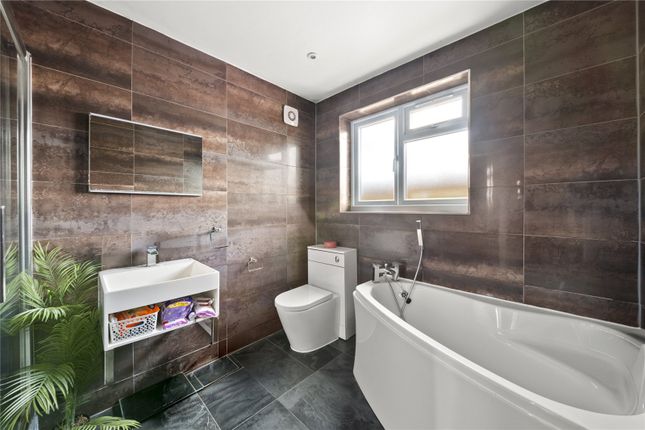 20, Vine Close, West Drayton photo 4