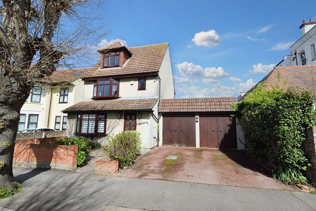 Thumbnail Detached house for sale in Fermoy Road, Thorpe Bay