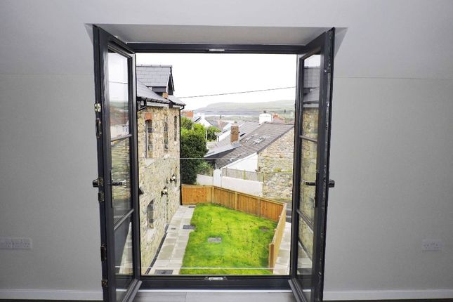 2 Lle Bryony,, Parrog Road, Pembrokeshire photo 2