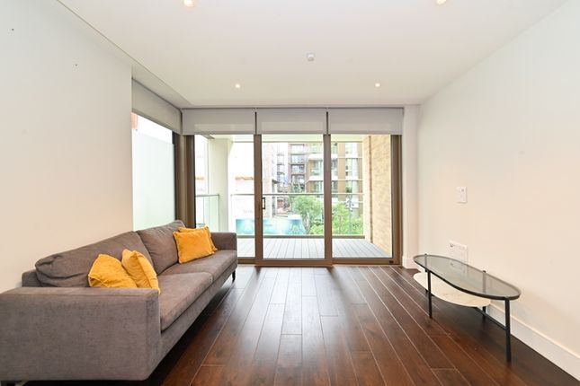 Thumbnail Flat for sale in Radley House, Prince Of Wales Drive, Battersea