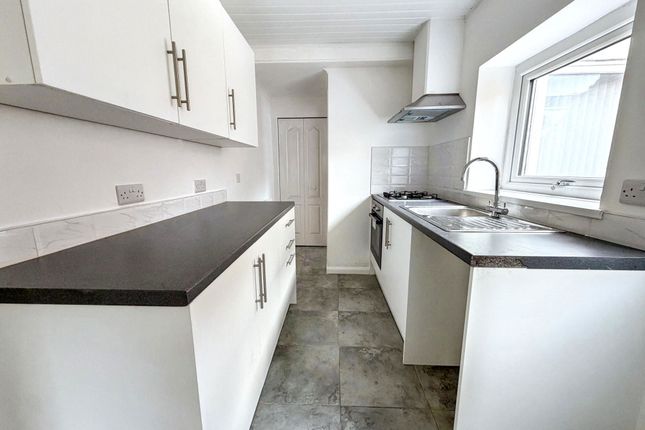 30, Station Avenue South, Houghton Le Spring photo 4
