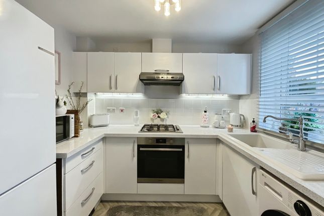 101, Sanderling Way, Mansfield photo 4
