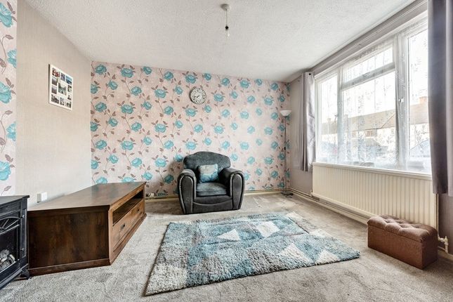 Terraced house for sale in Croxdale Road, Borehamwood, Hertfordshire