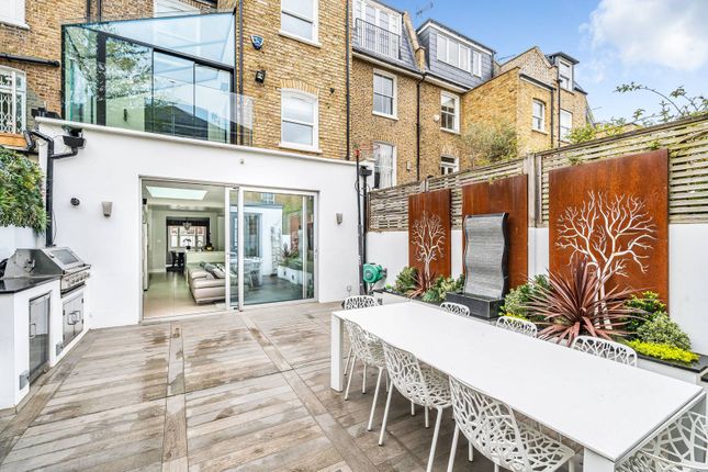 Property to rent in Walham Grove, Fulham Broadway, London