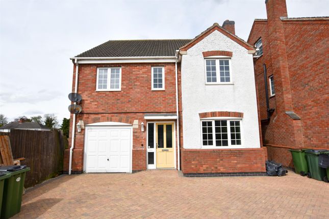 Thumbnail Detached house for sale in Holmfield Avenue West, Leicester Forest East, Leicester
