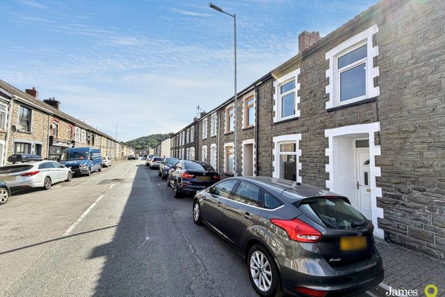 Coedpenmaen Road, Trallwn Pontypridd photo 2