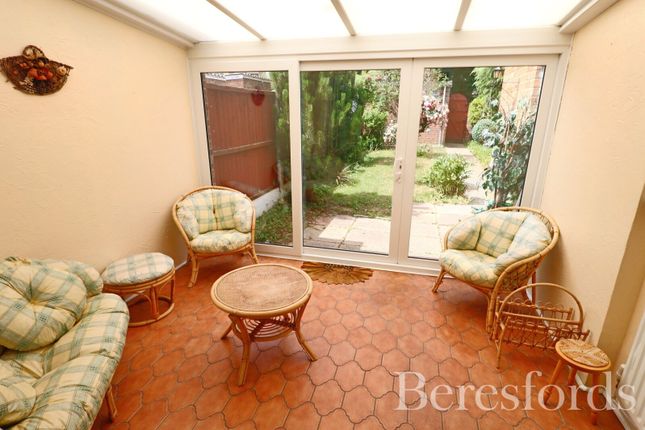 22, Pryors Road, Chelmsford photo 4