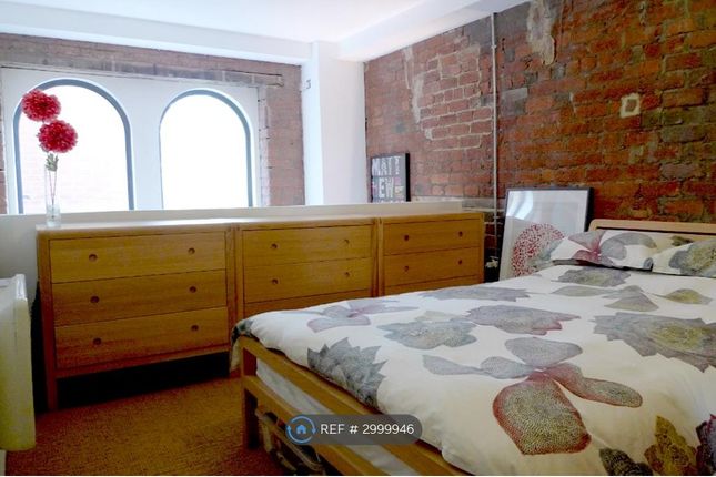 Flat  Chapel Lofts, Commercial Street Morley, Leeds photo 4