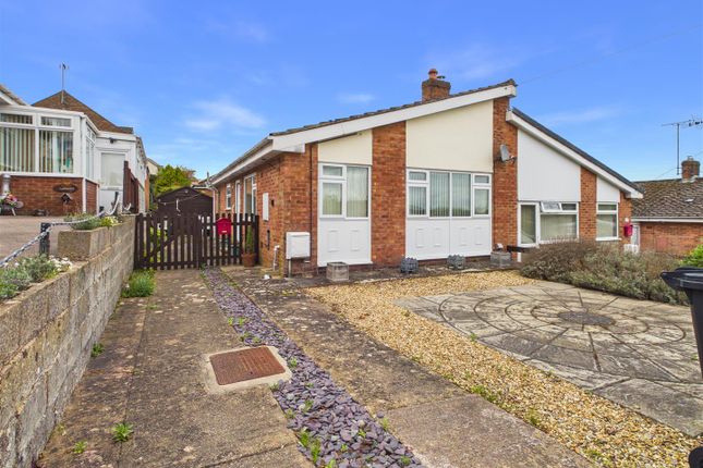 2-bed house on 35, The Crescent, Mitcheldean, £220,000