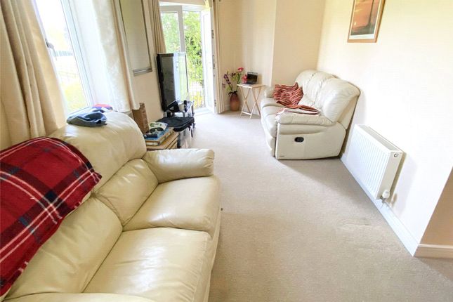 Pooler Close, Telford photo 2