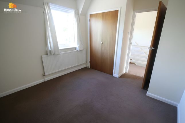 11 Avenue House Park Road, Chesham photo 3