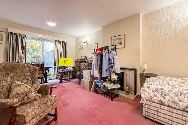 11, Brickwall close, Burnham-On-Crouch photo 4